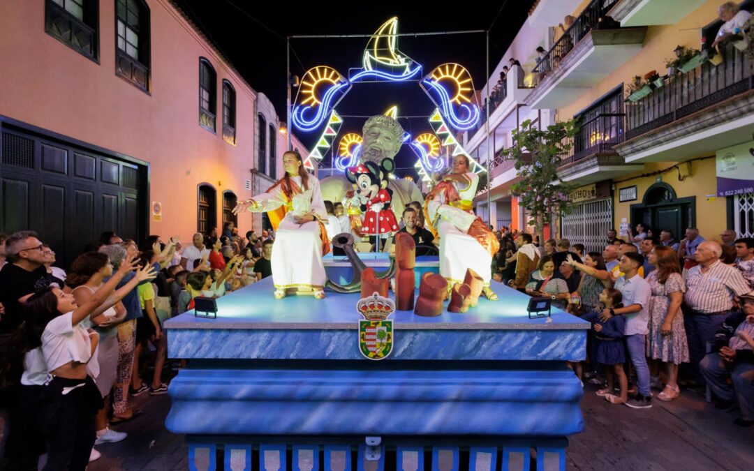 Tegueste celebra las fiestas en honor a la Virgen de los Remedios con su tradicional cabalgata de carrozas