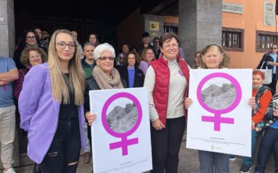 Vecinas de Tegueste protagonizan la lectura del manifiesto por el Día Internacional de la Mujer