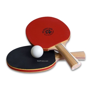 Dos raquetas de pin pong